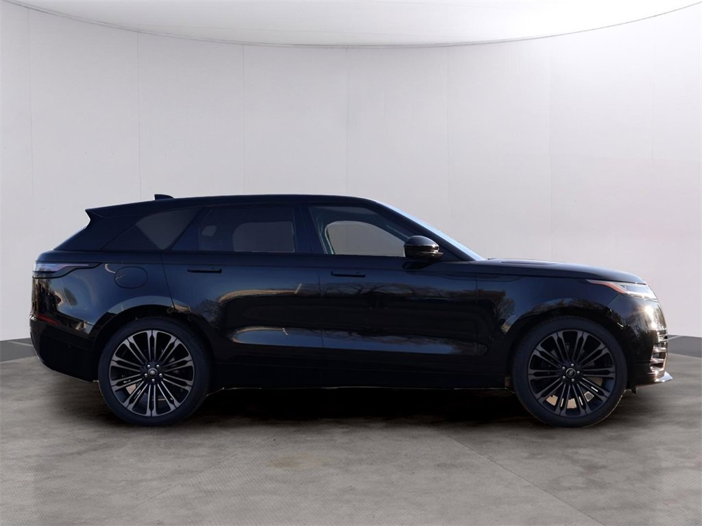 New 2026 Land Rover Range Rover Velar Dynamic SE image 4