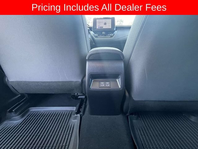 Used 2025 Toyota Corolla LE w/ Convenience Package FWD image 18