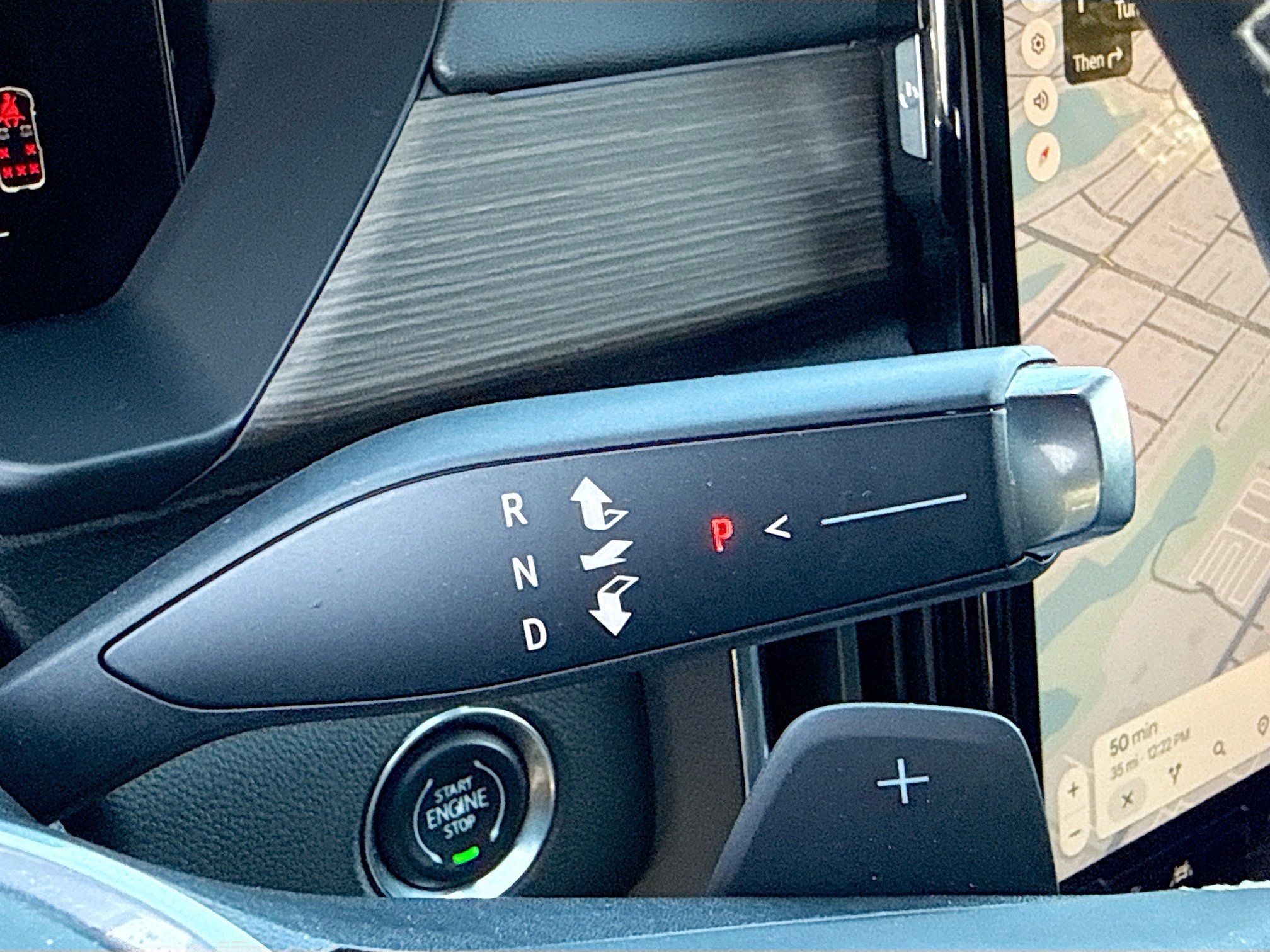 Used 2024 GMC Acadia Denali w/ LPO, Cargo Package image 30