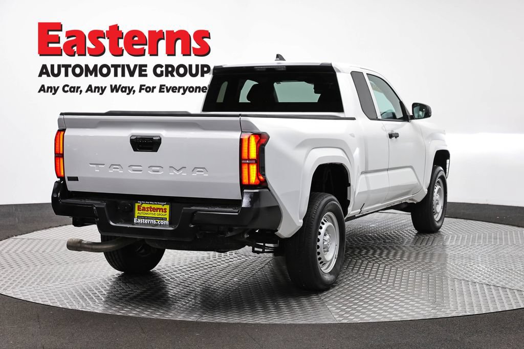 Used 2025 Toyota Tacoma SR RWD image 5
