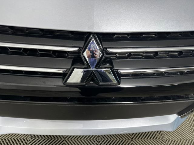Used 2024 Mitsubishi Mirage ES FWD image 9