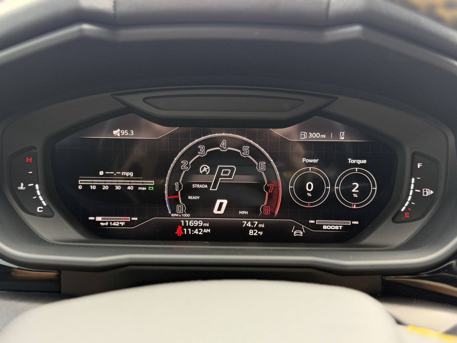 Used 2024 Lamborghini Urus S AWD/4WD image 13