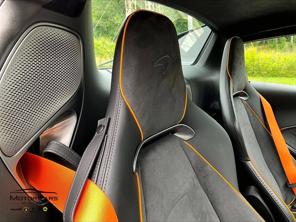 Used 2025 McLaren Artura Spider RWD image 26