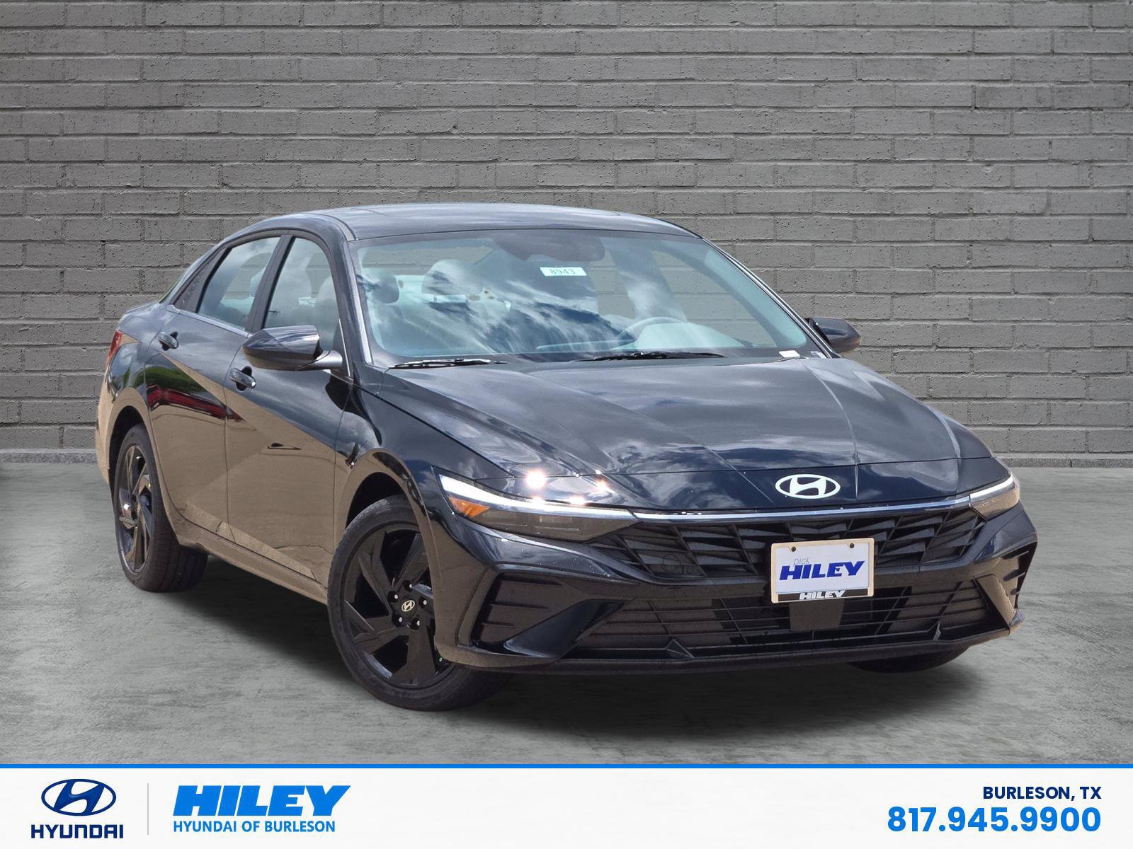 New 2026 Hyundai Elantra SEL Sport Premium FWD image 2
