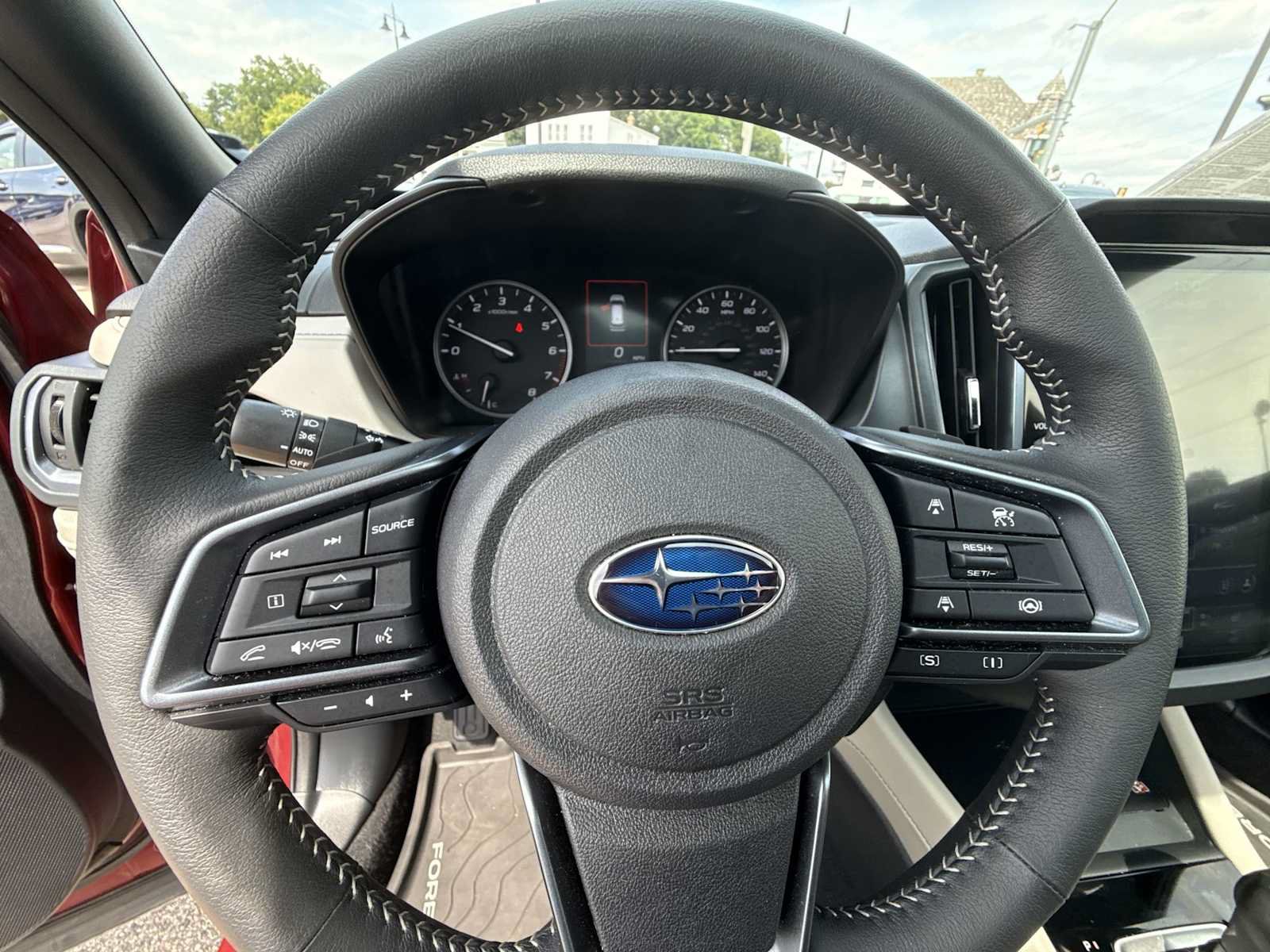 Used 2025 Subaru Forester Limited w/ Popular Package #1 AWD/4WD image 11
