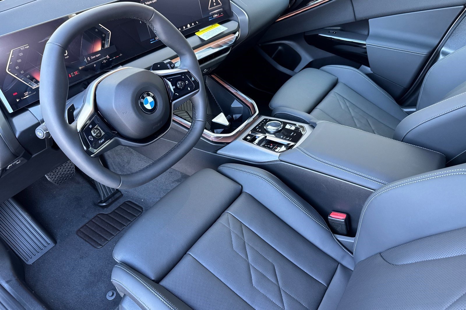 Used 2026 BMW X3 xDrive30i w/ Premium Package AWD/4WD image 4
