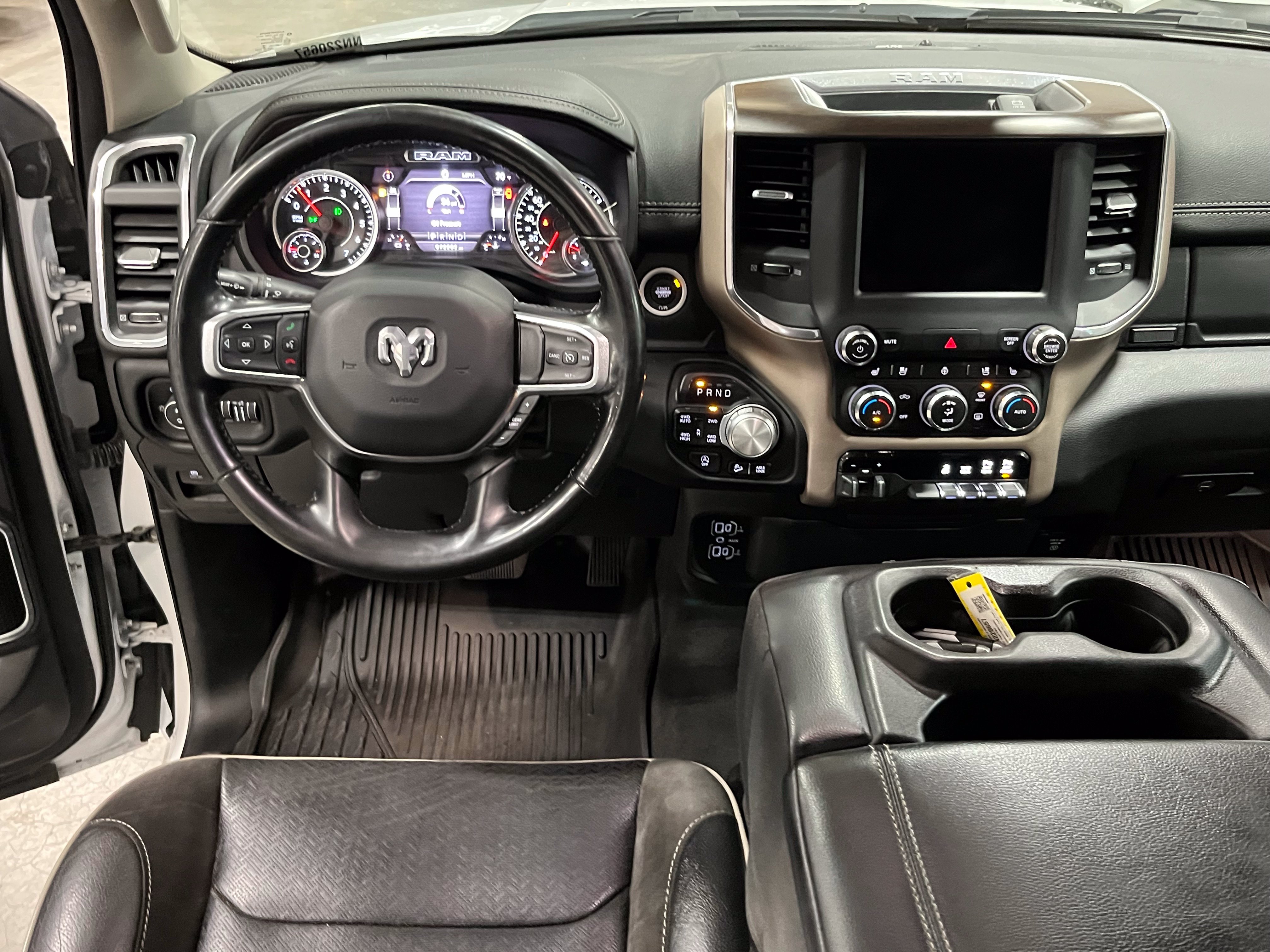 Used 2022 RAM 1500 Laramie AWD/4WD image 14