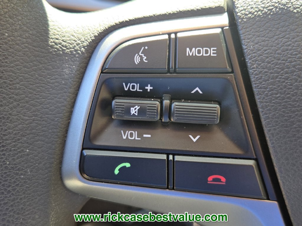 Used 2018 Hyundai Elantra SE w/ SE Connectivity Package 04 FWD image 25