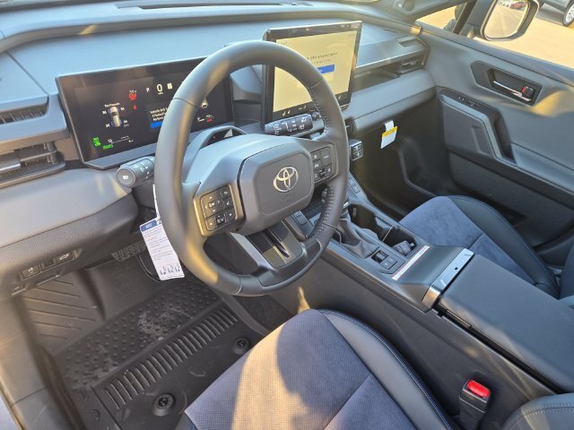 New 2026 Toyota RAV4 XSE w/ Panoramic Sun Roof Package AWD/4WD image 7