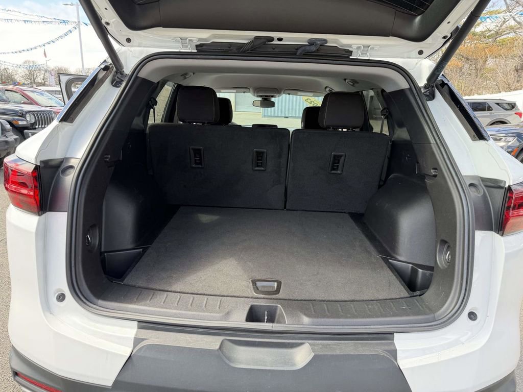 Used 2023 Chevrolet Blazer LT w/ Convenience Package image 14