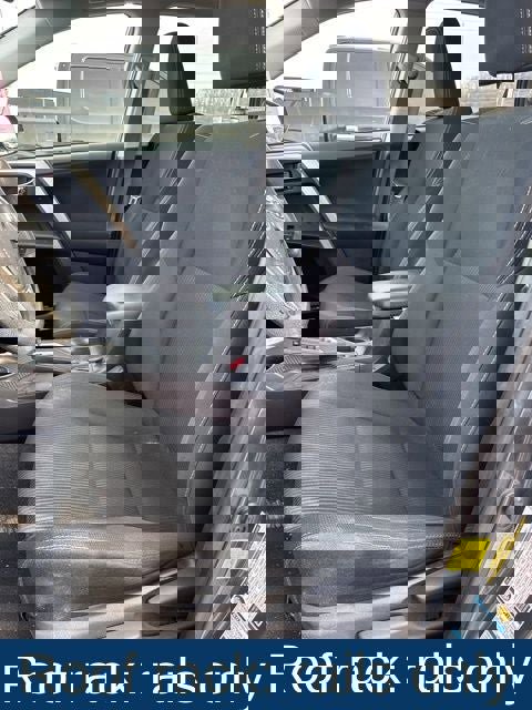 Used 2015 Toyota RAV4 XLE image 14