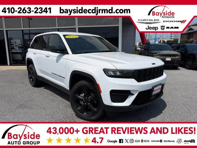 Used 2023 Jeep Grand Cherokee Altitude