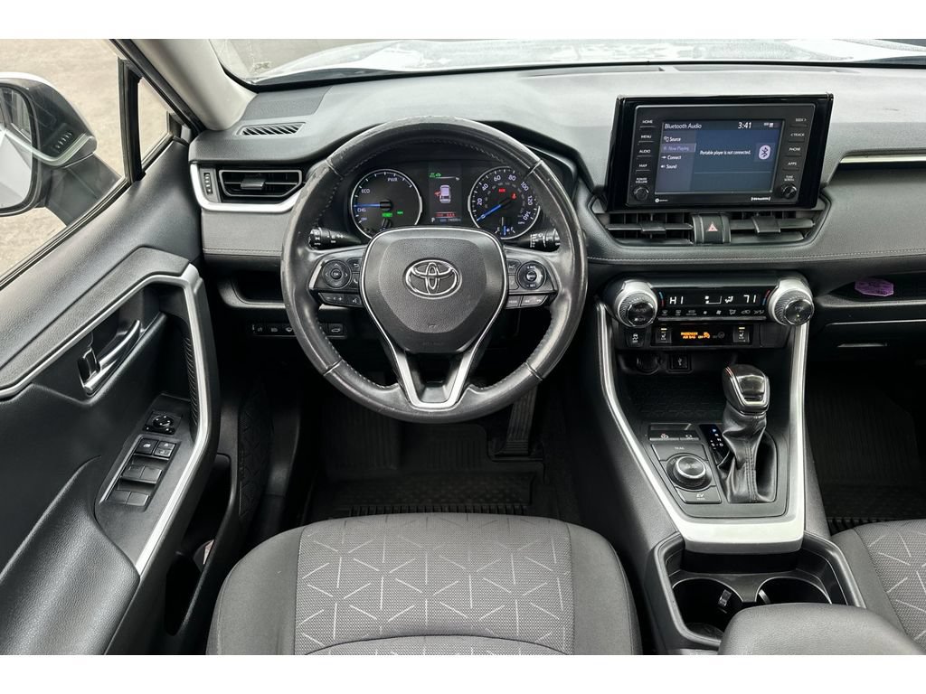 Certified 2020 Toyota RAV4 XLE w/ Convenience Package AWD/4WD image 16
