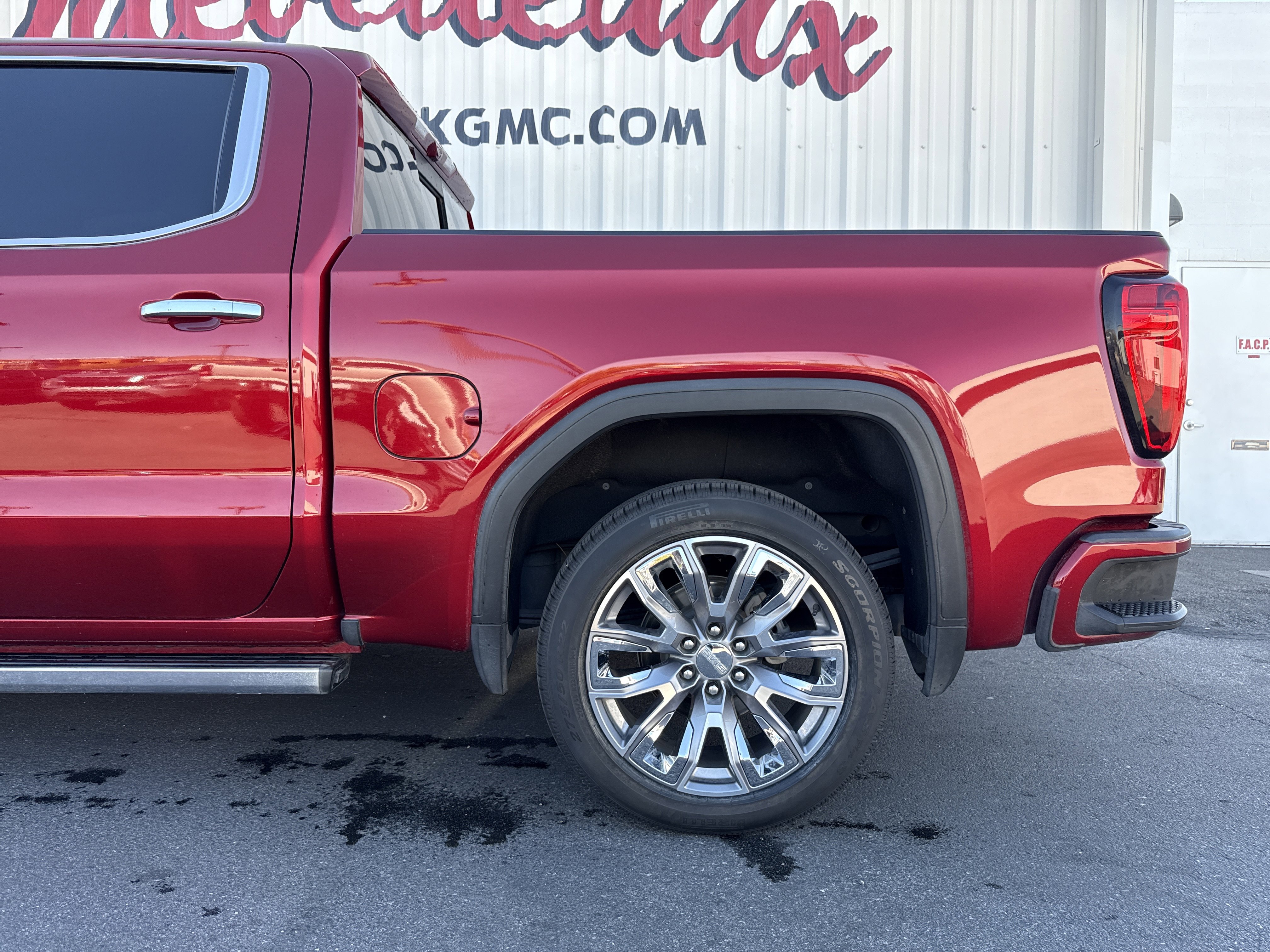 Used 2022 GMC Sierra 1500 Denali w/ Denali Reserve Package image 2