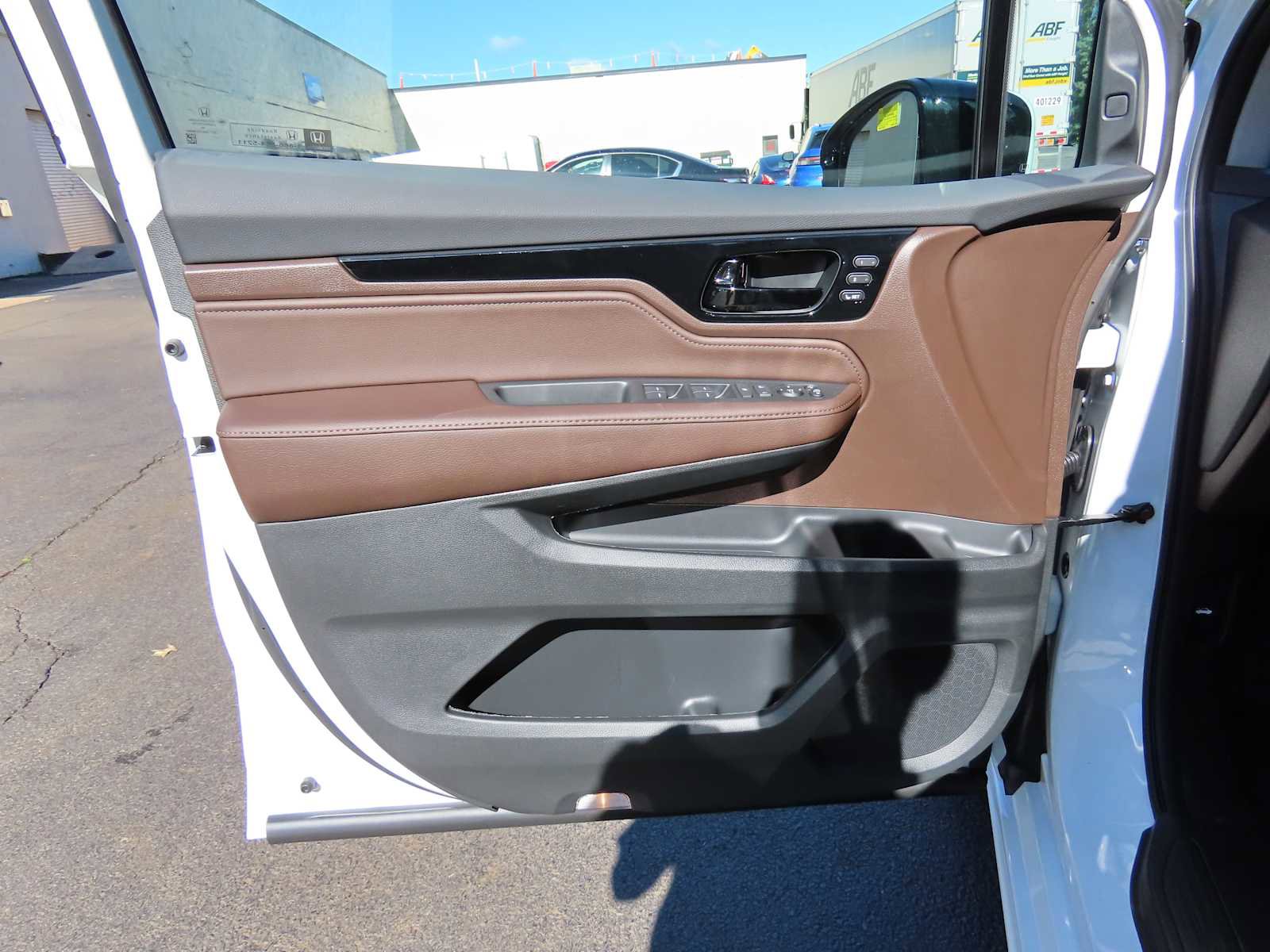 New 2026 Honda Odyssey Elite image 18