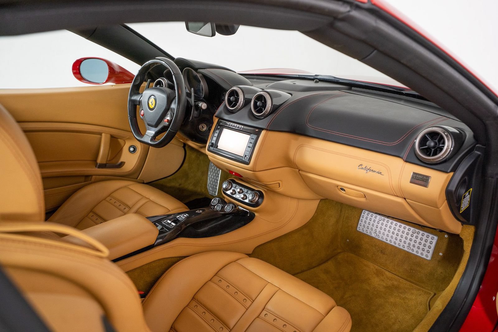 Certified 2012 Ferrari California RWD image 27