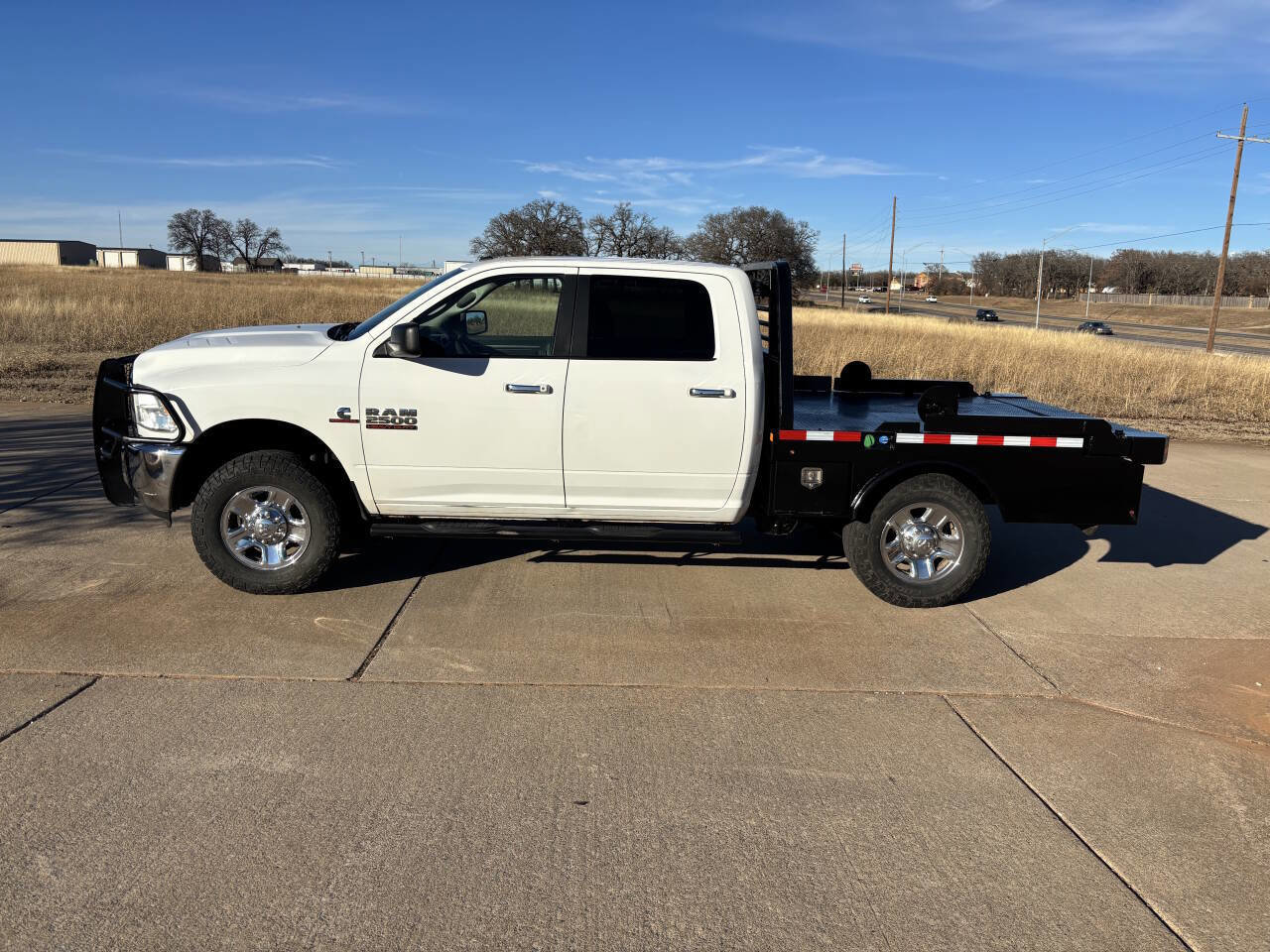 Used 2016 RAM 2500 SLT image 1
