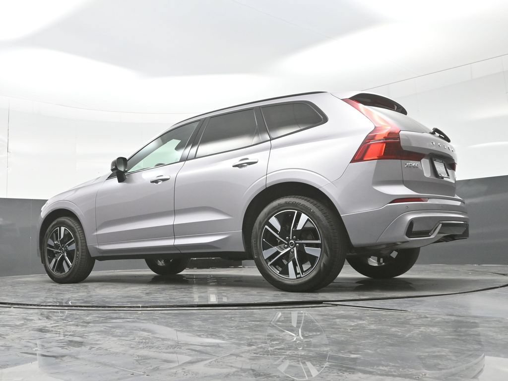 New 2026 Volvo XC60 B5 Core w/ Climate Package AWD/4WD image 48