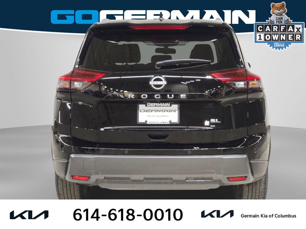 Used 2025 Nissan Rogue SL image 7