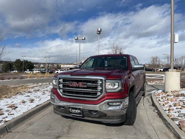 Used 2018 GMC Sierra 1500 SLT w/ SLT Premium Package image 3