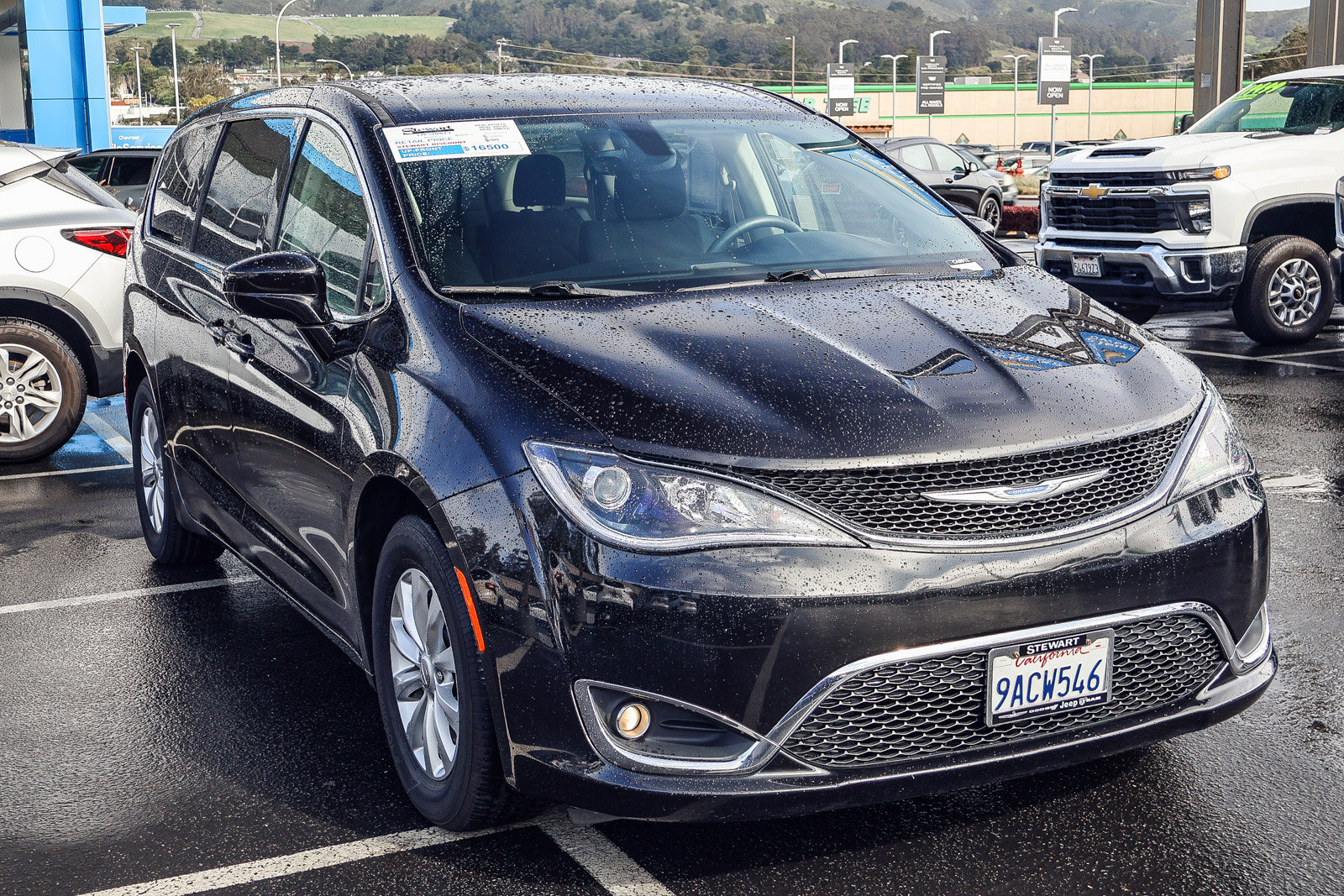 Used 2018 Chrysler Pacifica Touring Plus image 19