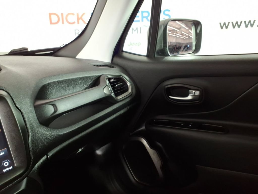 Used 2021 Jeep Renegade Limited AWD/4WD image 23