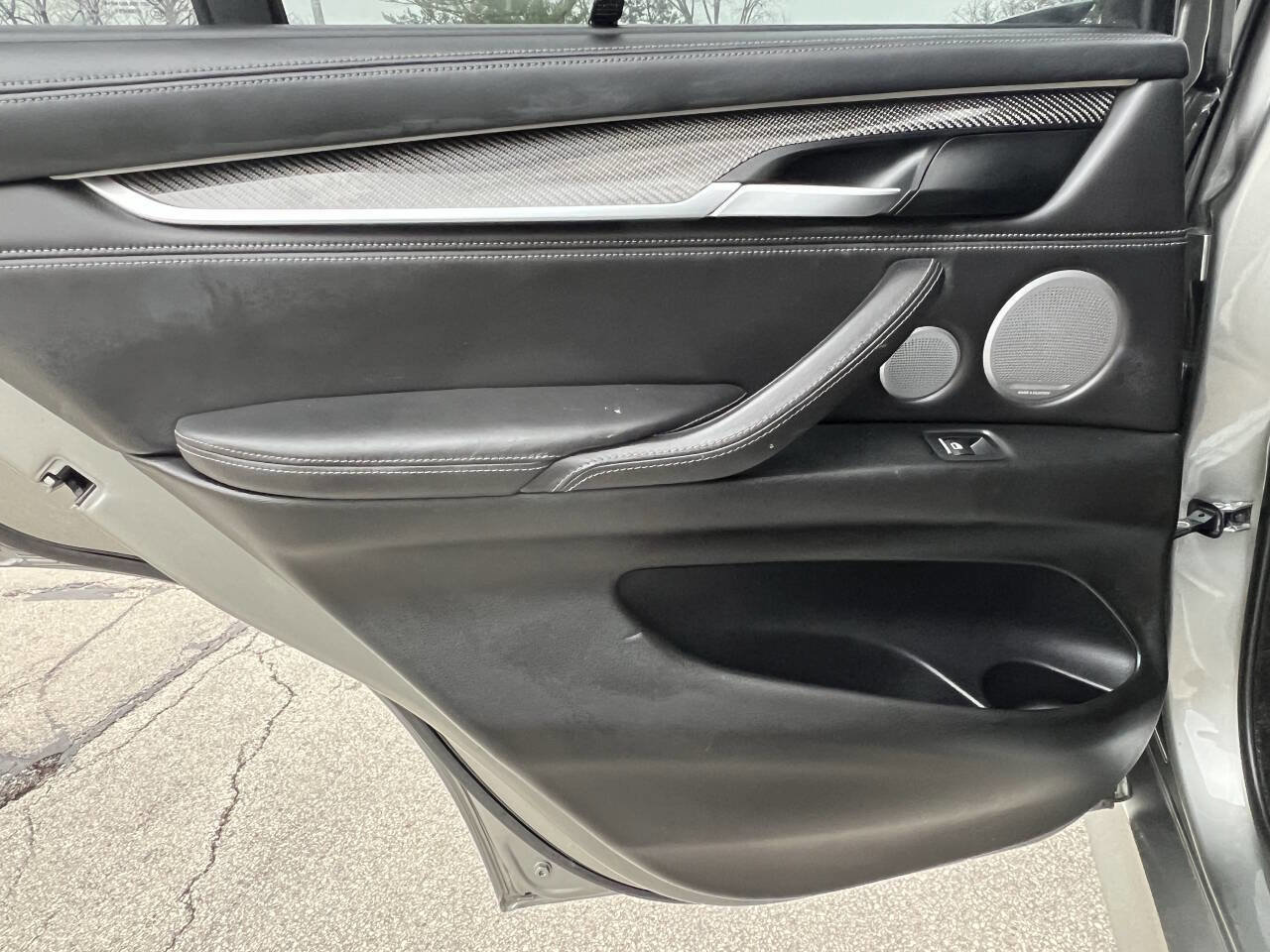 Used 2016 BMW X5 M image 37