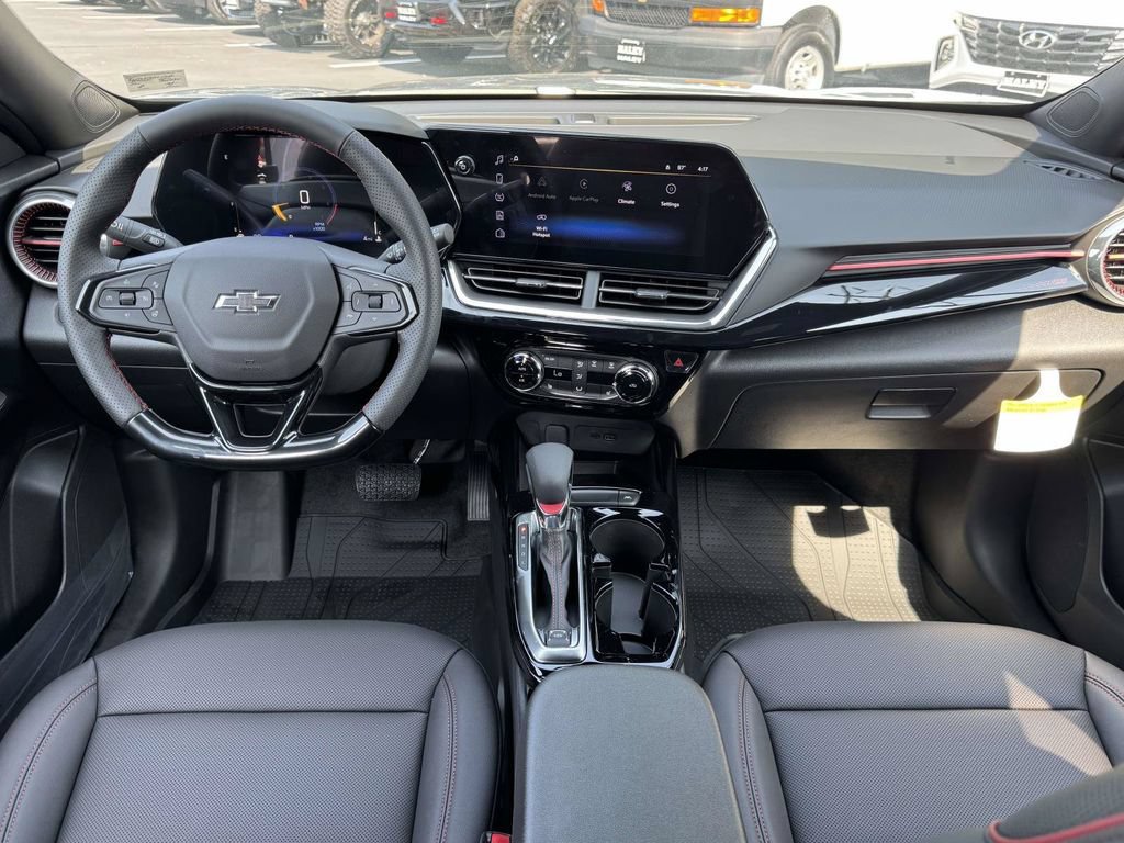 New 2026 Chevrolet Trax RS w/ Sunroof Package FWD image 3