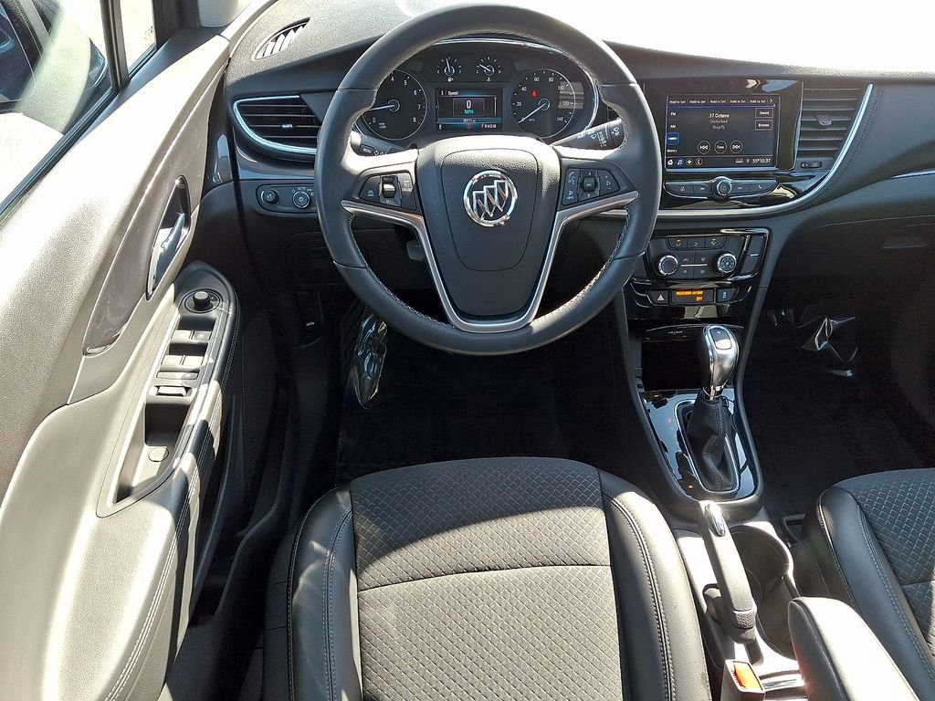 Used 2022 Buick Encore Preferred w/ Safety Package image 11