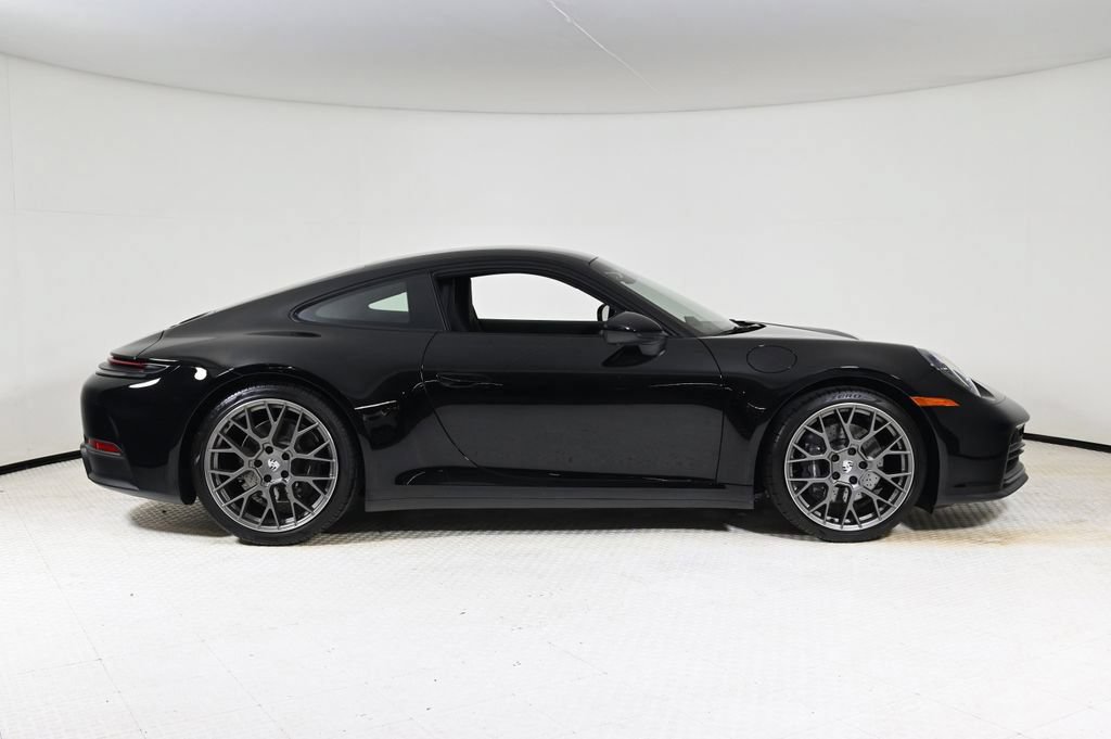 Used 2025 Porsche 911 Carrera w/ Sport Chrono Package RWD image 7