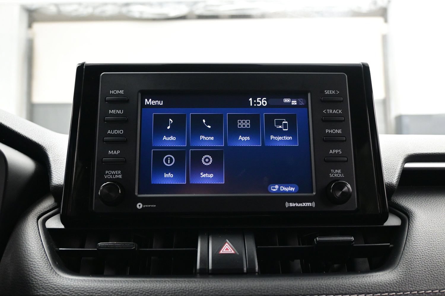 Used 2021 Toyota RAV4 LE AWD/4WD image 18