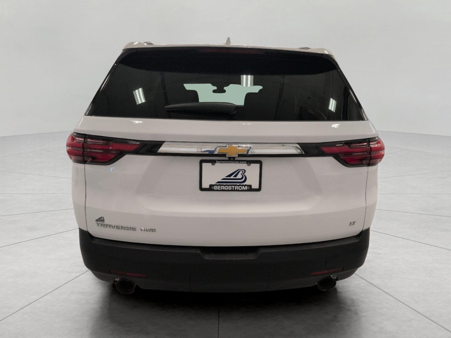 Used 2023 Chevrolet Traverse LT w/ LPO, Floor Liner Package AWD/4WD image 26
