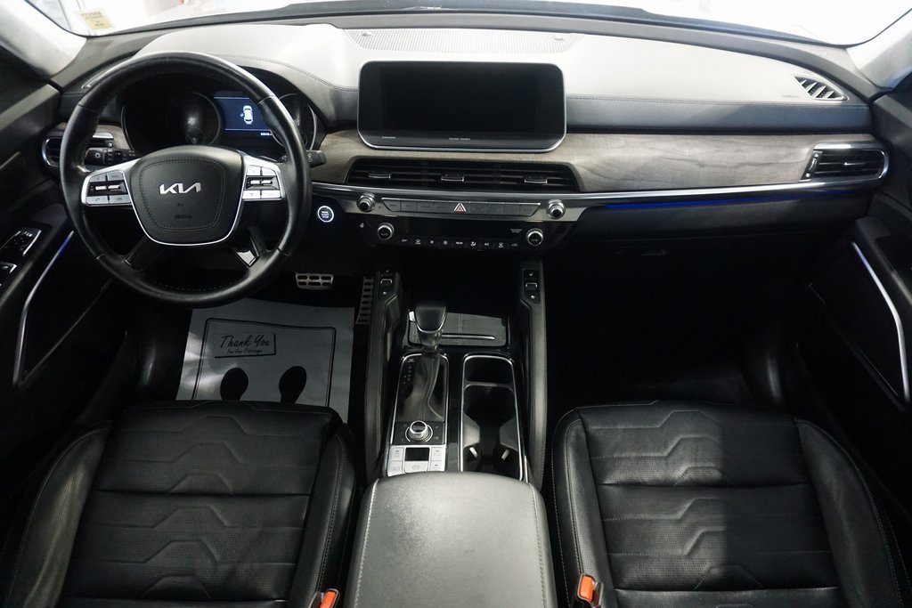 Used 2022 Kia Telluride SX w/ SX Prestige Package image 32