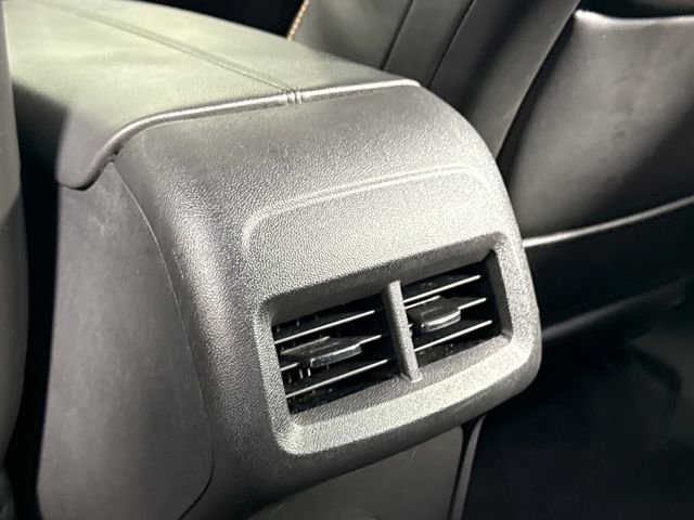 Used 2020 GMC Terrain SLT image 25