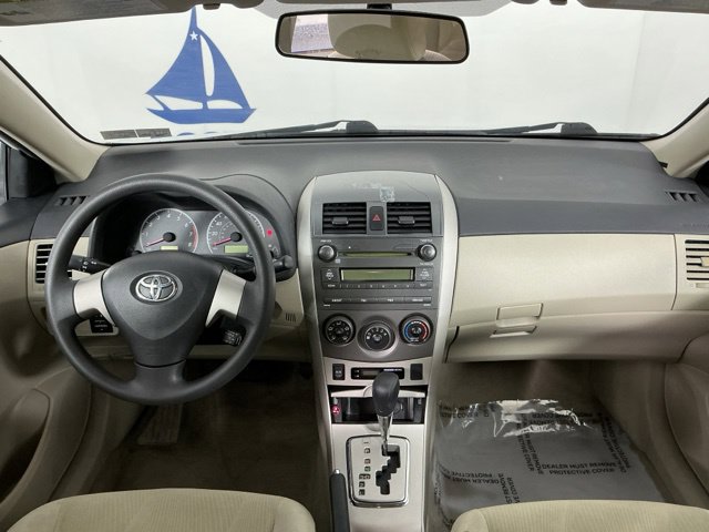 Used 2011 Toyota Corolla LE FWD image 34