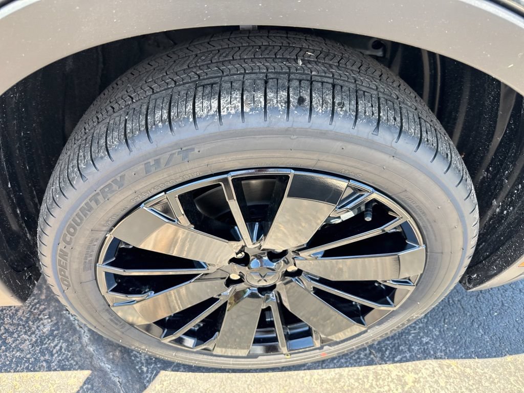 New 2026 Mitsubishi Outlander LE FWD image 44