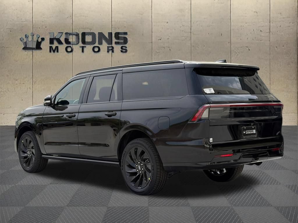 New 2026 Lincoln Navigator Reserve w/ Jet Appearance Package AWD/4WD image 6