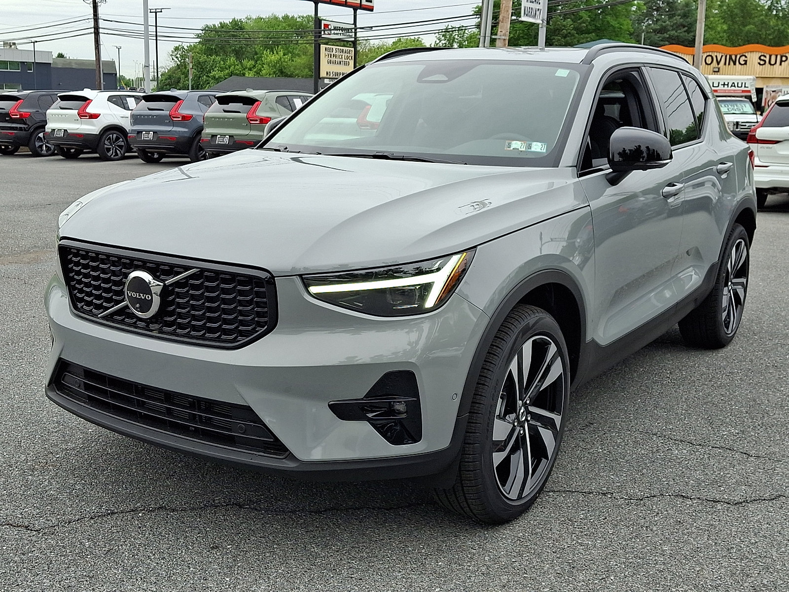 New 2026 Volvo XC40 B5 Ultra w/ Protection Package Premier AWD/4WD image 2