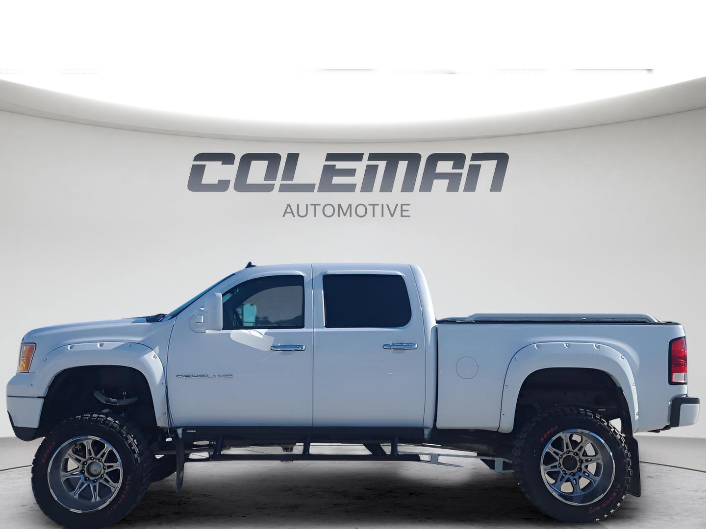 Used 2013 GMC Sierra 2500 Denali w/ Suspension Package, Off-Road image 2