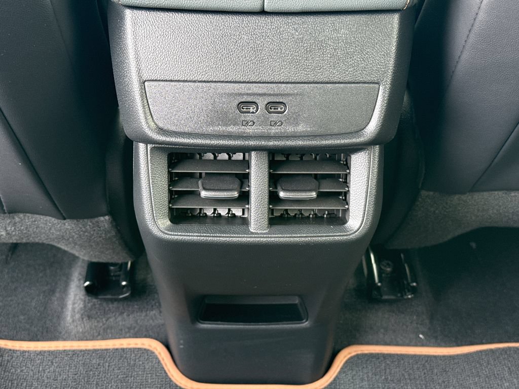 New 2026 GMC Terrain AT4 AWD/4WD image 32