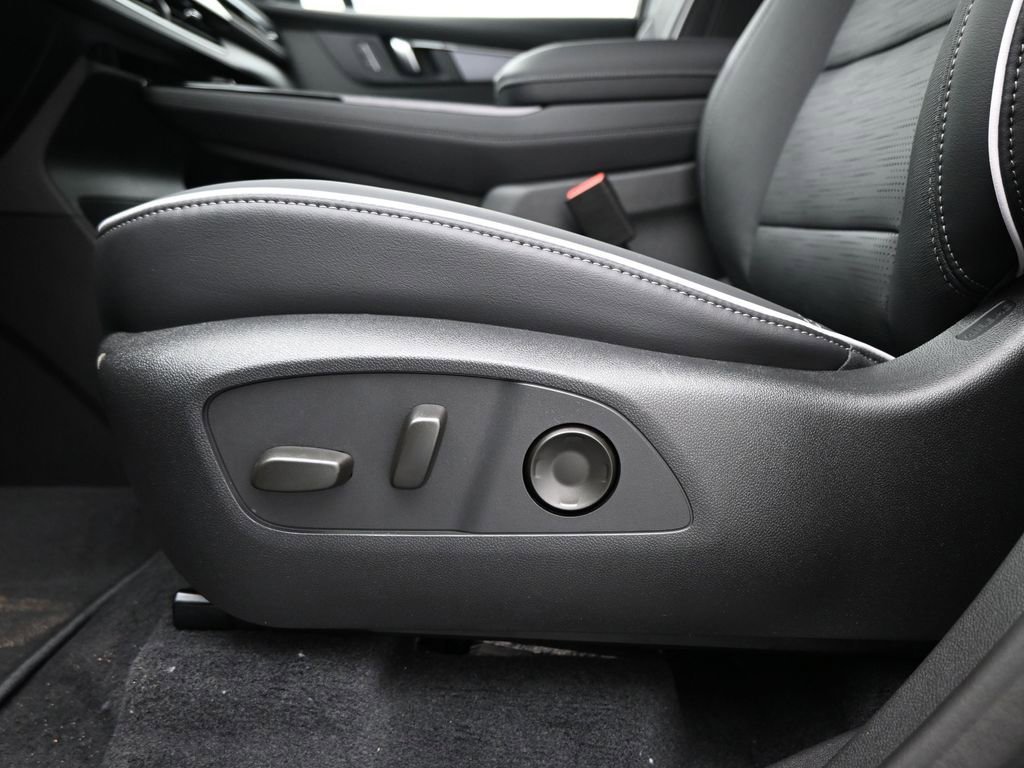 New 2026 Buick Enclave Sport Touring w/ Power Package image 20