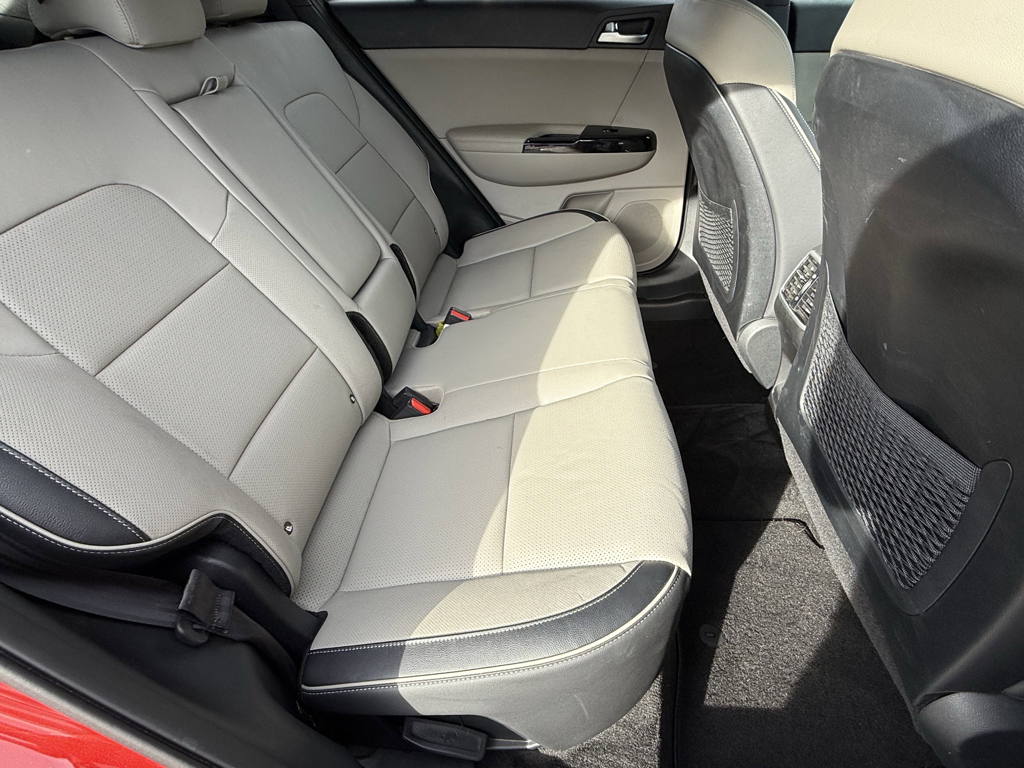 Used 2022 Kia Sportage SX image 15