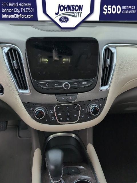 Used 2024 Chevrolet Malibu LT FWD image 10