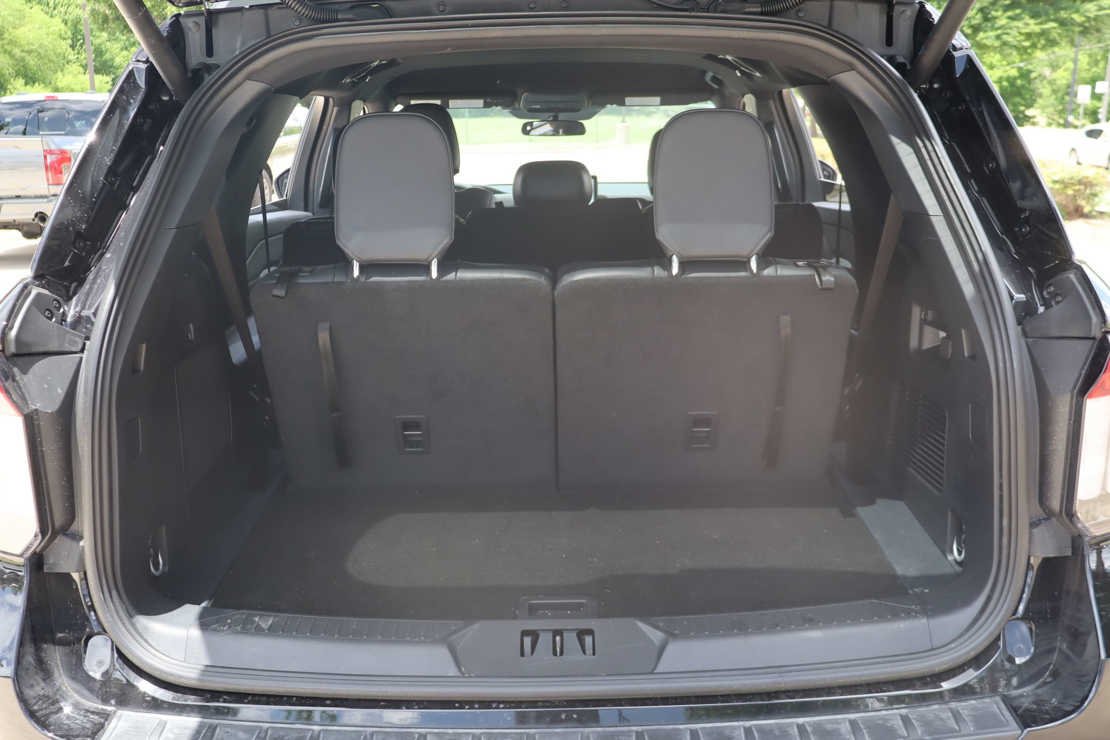 Certified 2026 Ford Explorer ST-Line RWD image 26