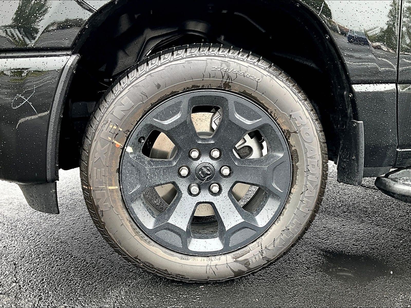 New 2026 RAM 1500 Express AWD/4WD image 22