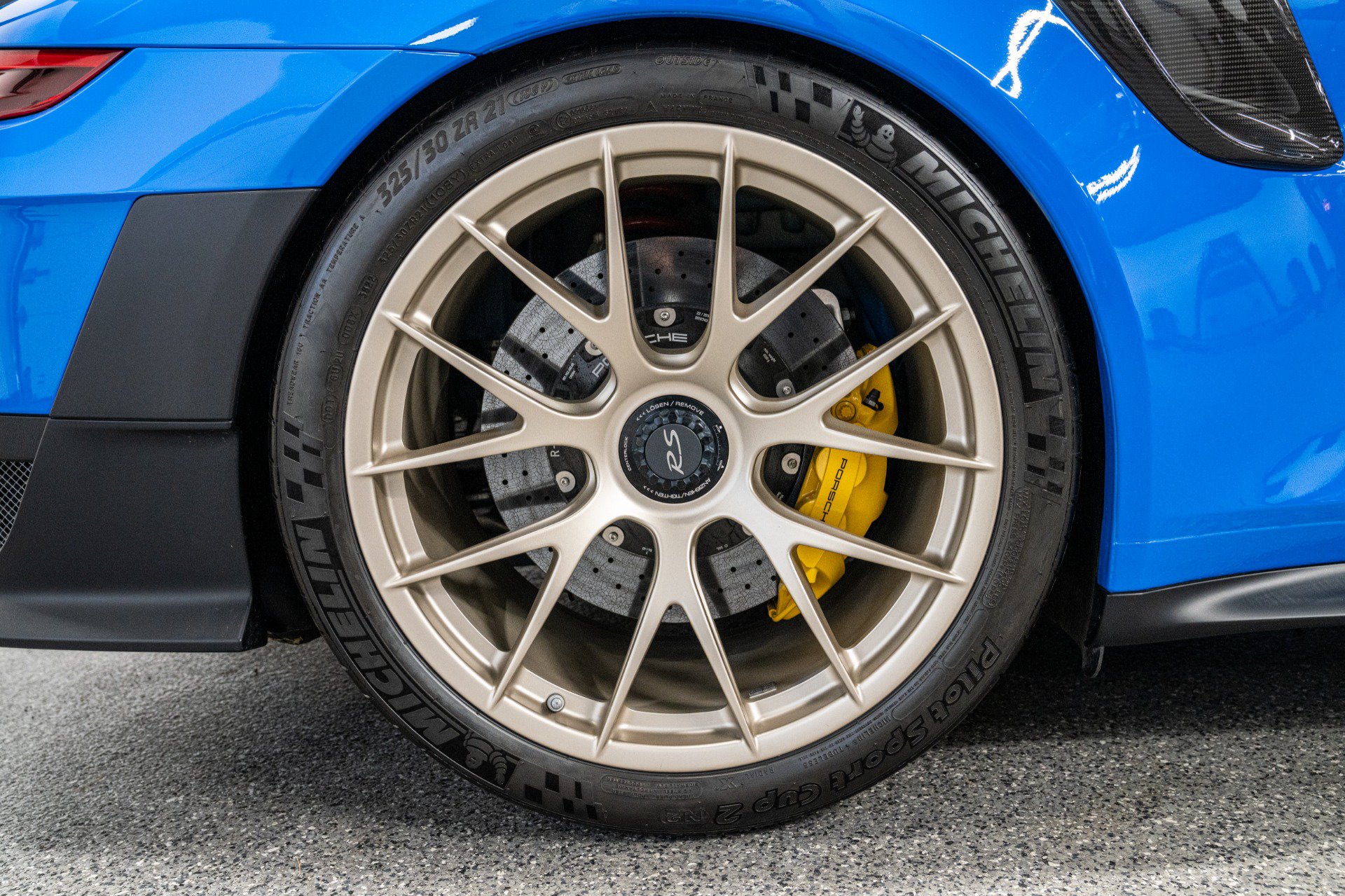 Used 2018 Porsche 911 GT2 RS RWD image 42