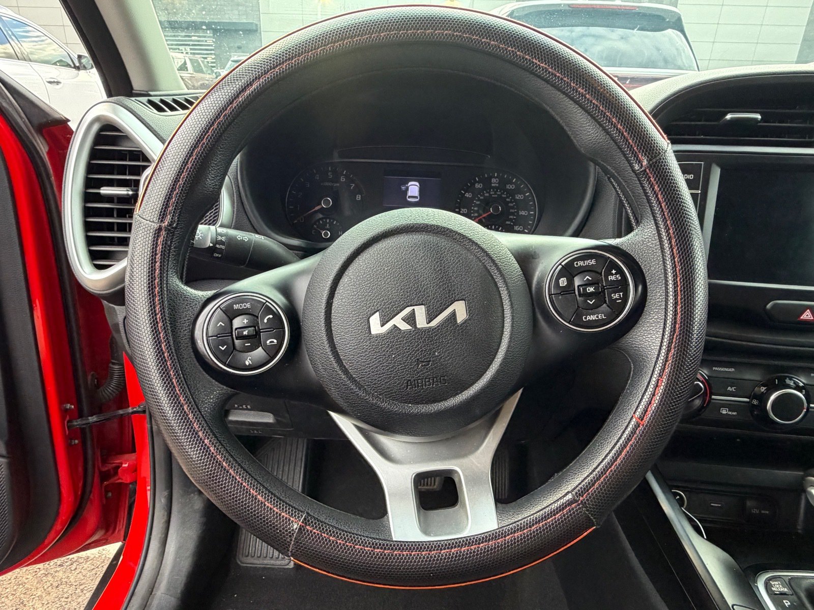 Certified 2022 Kia Soul LX FWD image 10