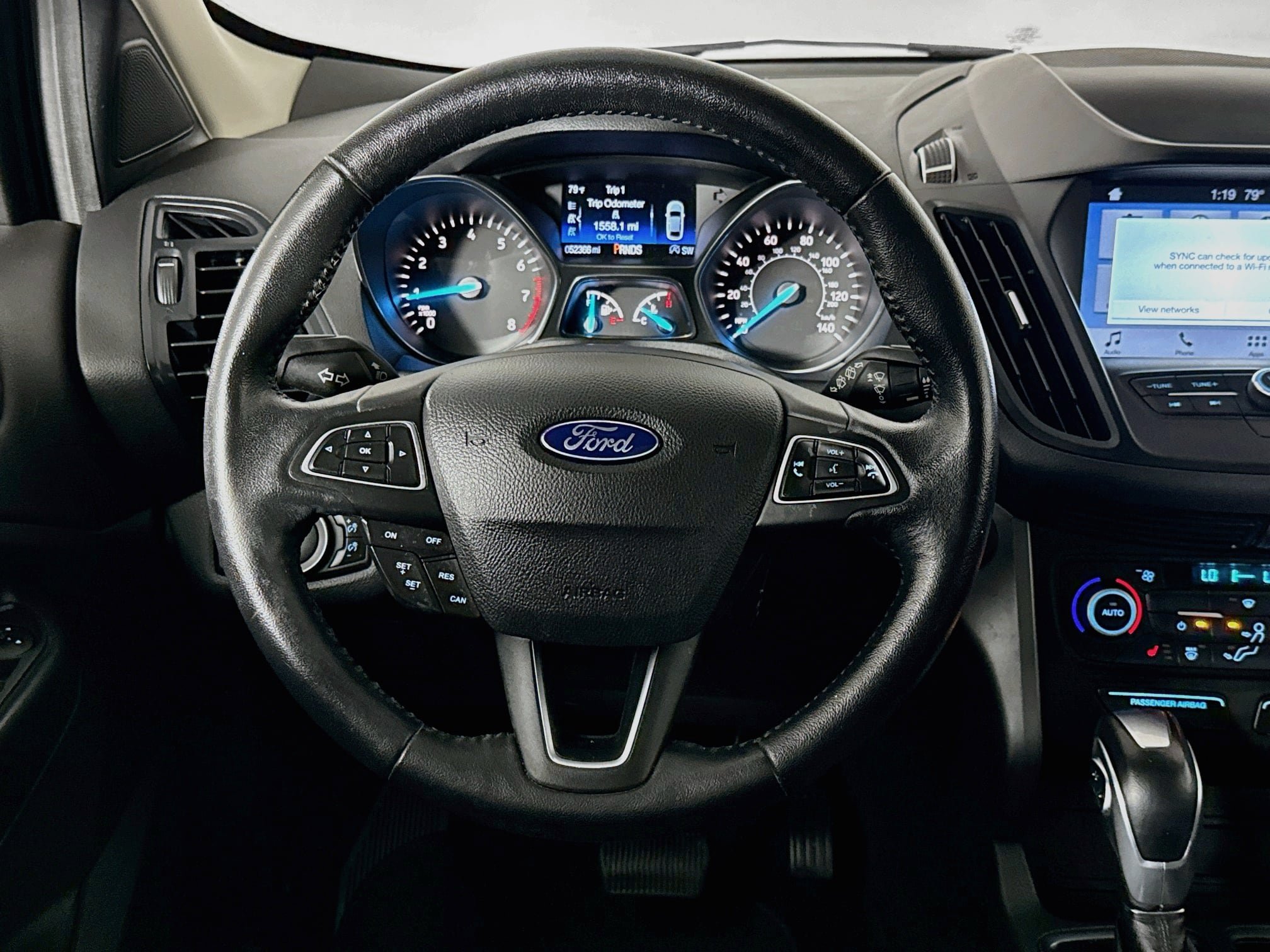 Used 2019 Ford Escape SEL AWD/4WD image 25