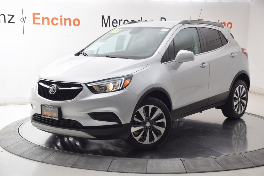 Used 2022 Buick Encore Preferred w/ Safety Package image 2