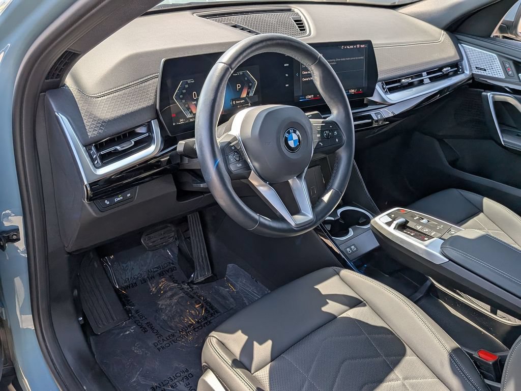 Certified 2025 BMW X2 xDrive28i AWD/4WD image 8